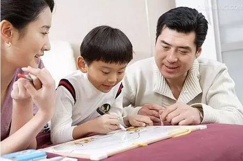 父母共同参与育儿